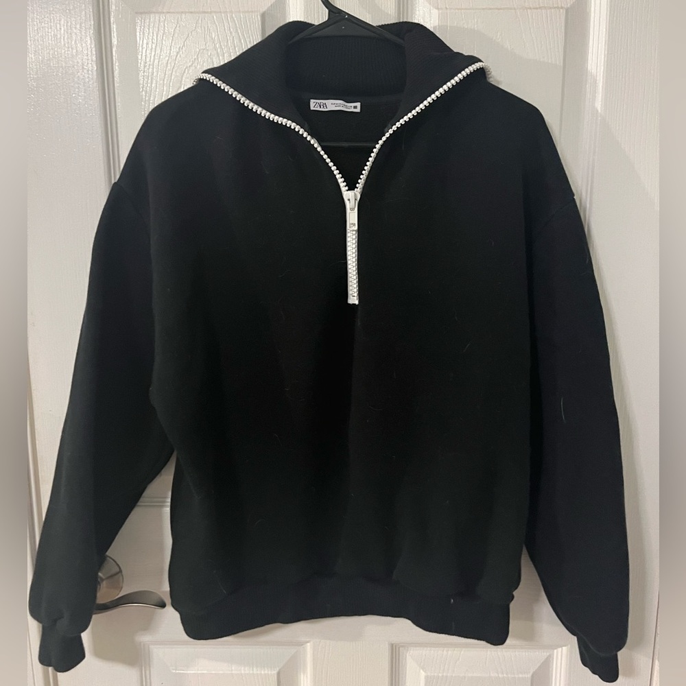 ZARA Black 1/2 Zip Sweatshirt